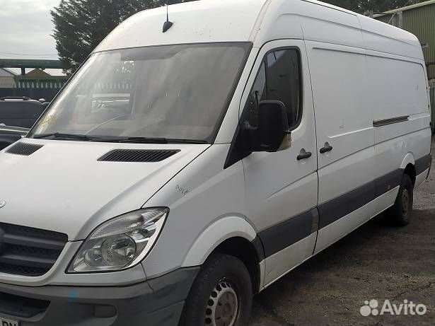 Шина Mercedes-Benz Sprinter 2 (W906) 2012