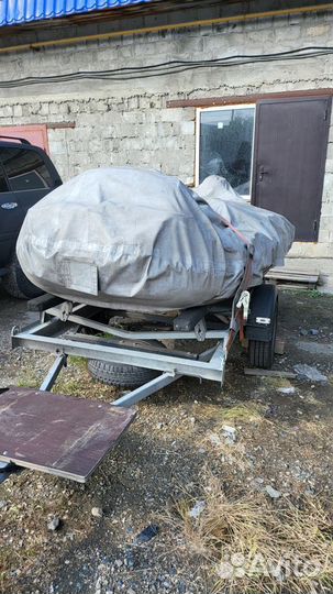 Моторная лодка