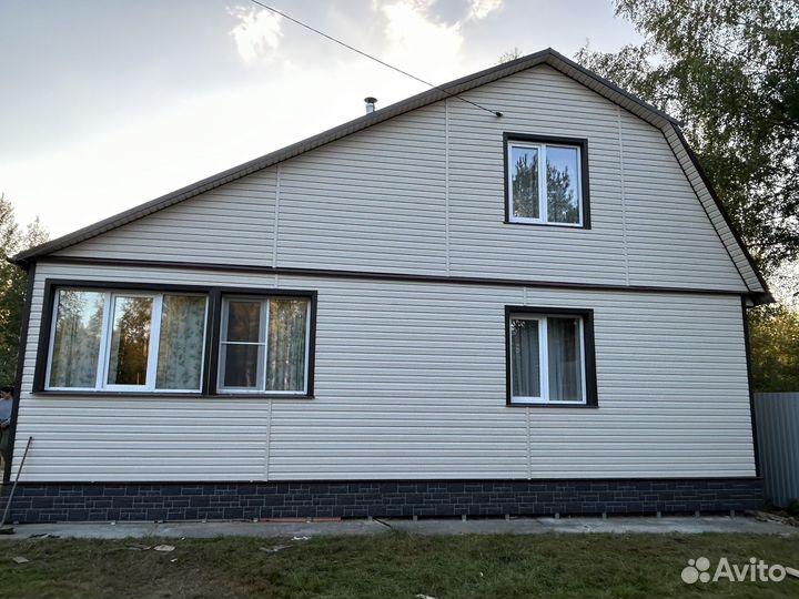 Бригада строителей