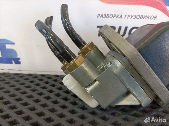 9617231180 Кран ручного тормоза