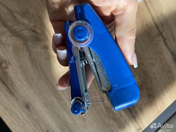 Швейная машина ручная