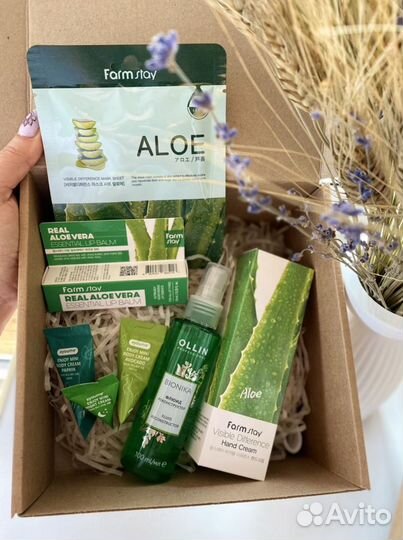 Подарочные боксы косметики