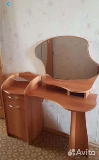 Зеркало гримерное