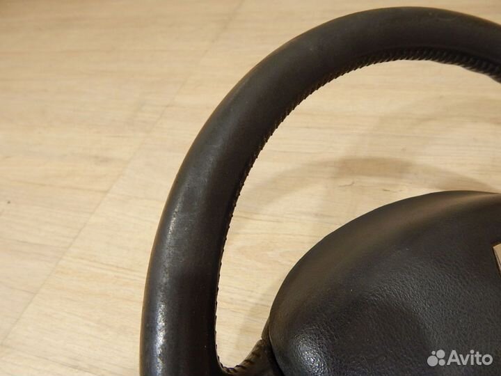 Рулевое колесо Renault Laguna 2