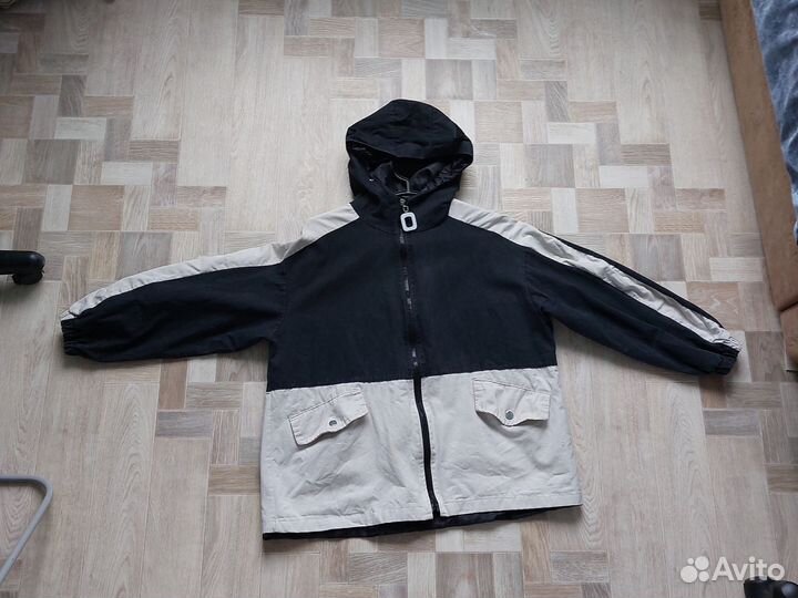 Куртка ветровка женская