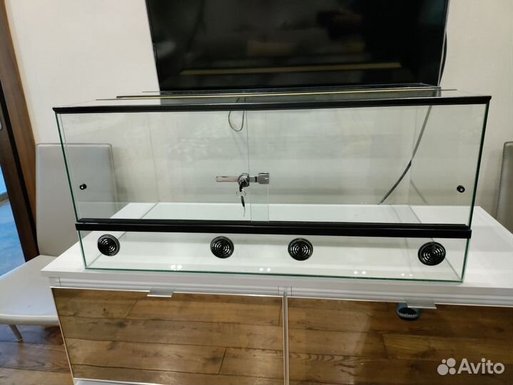 Террариум для рептилий бу 90*50*40, 90-50-40