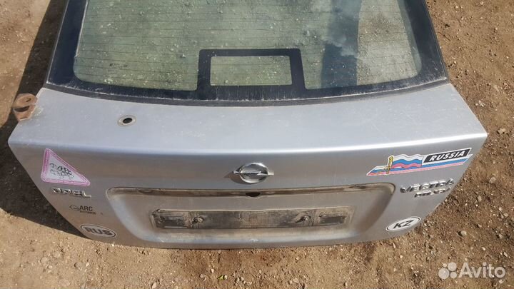 Крышка багажника opel vectra b опель вектра б хетч
