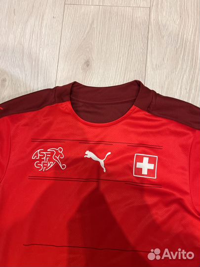 Футбольное джерси пума