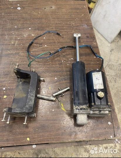 Гидроподьем Меркури Mercury