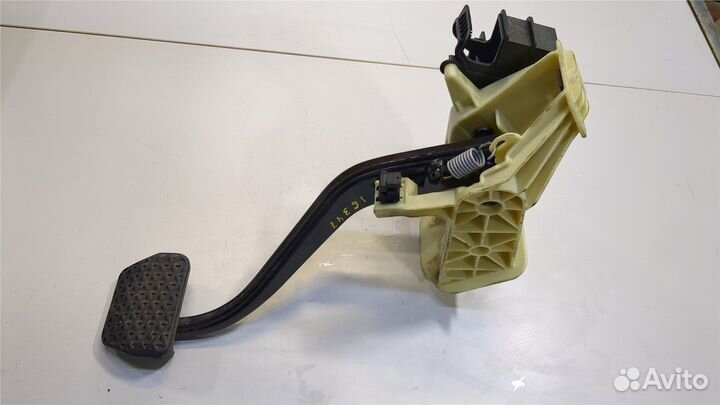 Педаль тормоза BMW 5 F07 Gran Turismo, 2010