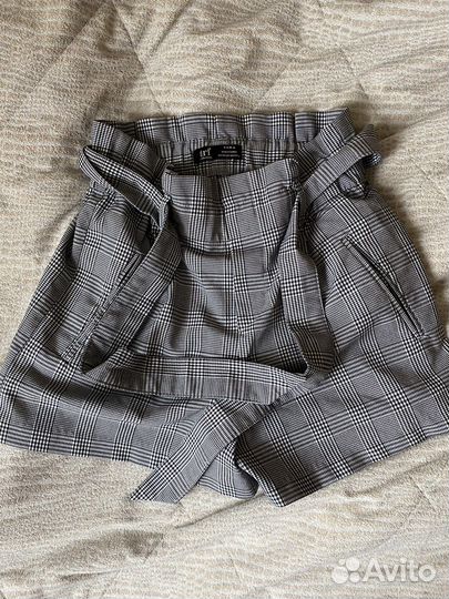 Классические шорты
