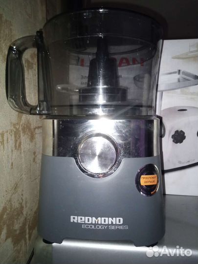 Кухонный комбайн redmond