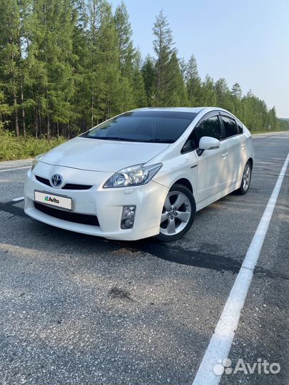 Toyota Prius 1.8 AT, 2011, 220 000 км