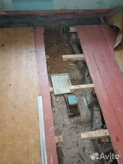 Бригада строителей