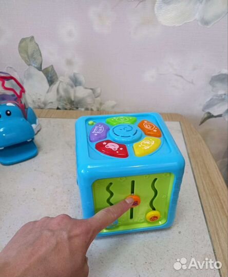 Развивающие игрушки