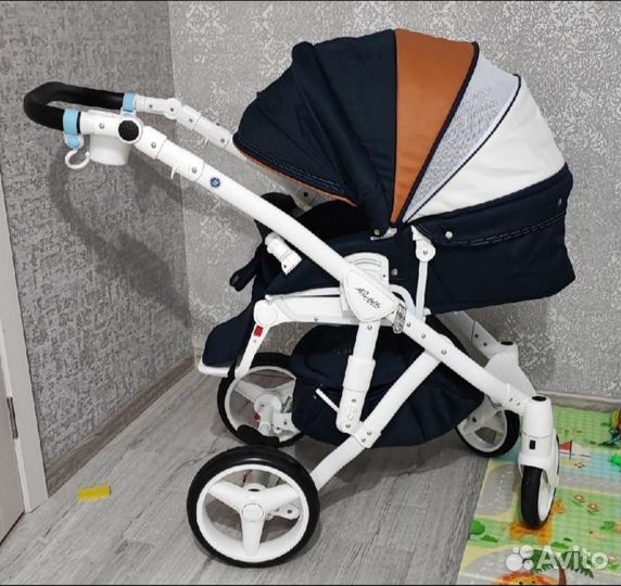 Коляска 2 в 1 adamex б/у