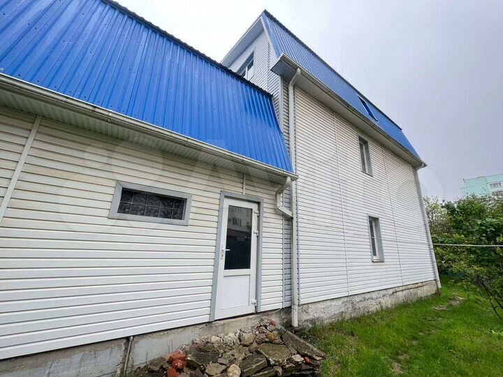 Дом 324 м² на участке 8,3 сот.