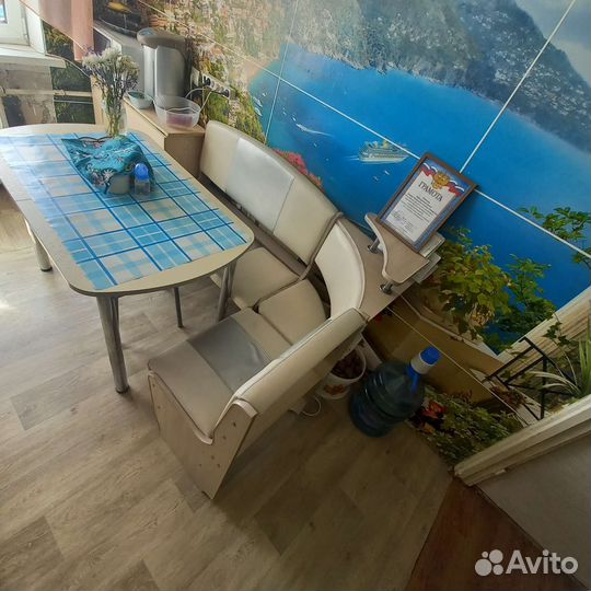 Кухонный уголок