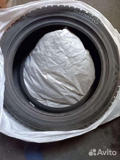 Kumho WinterCraft SUV Ice WS31 205/50 R17