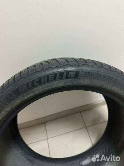 Michelin Pilot Alpin 5 295/35 R20 и 265/40 R20