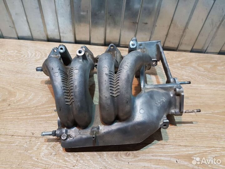 Коллектор впускной 4AFE Toyota Corolla E110