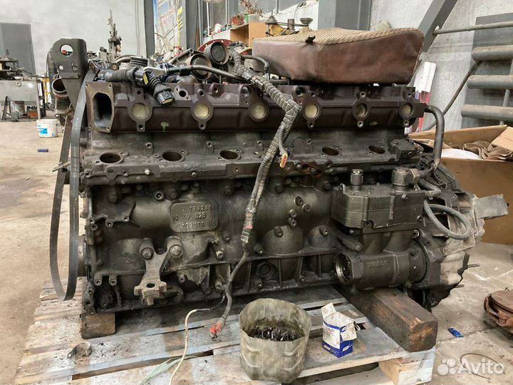 Двигатель на запчасти DAF 105 2009 года