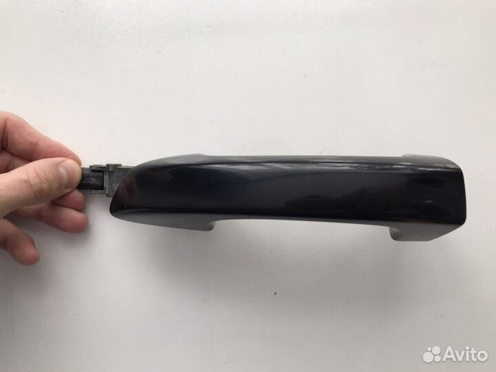 Ручка наружняя правая Volkswagen Touareg 2010-2018