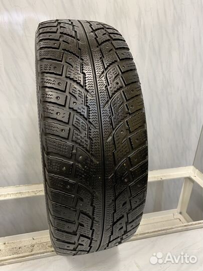 Kumho I'Zen RV Stud KC16 235/60 R18 107