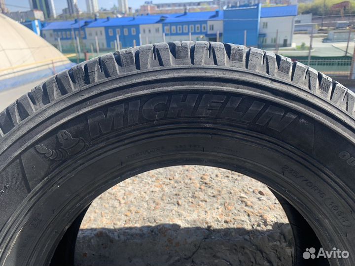 Michelin Latitude Cross 235/70 R16 106H