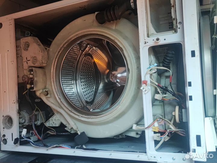 Стиральная машина на запчасти Samsung