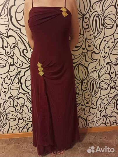 Вечернее платье в пол