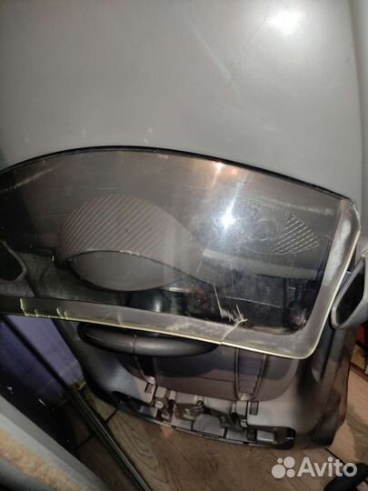 Детский электромобиль бу Audi R8 Spyder