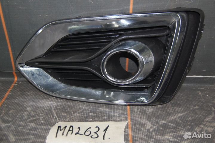 Накладка фары птф правой - Hyundai Solaris 2