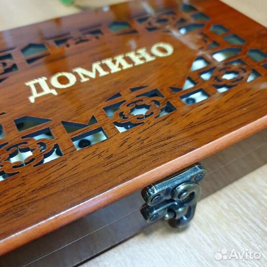 Домино новые в футляре