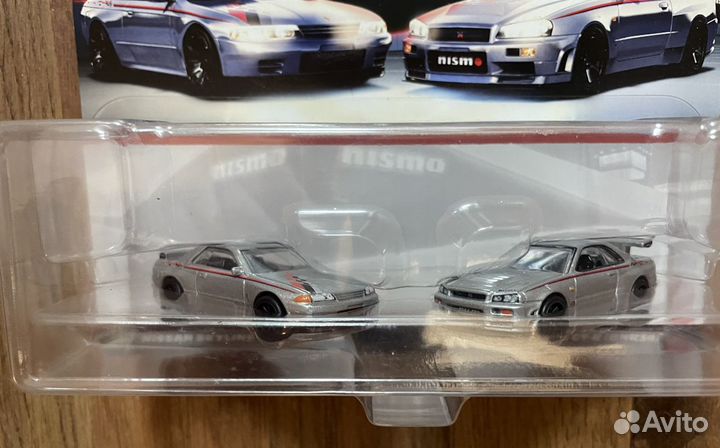 Hot wheels premium nissan skyline