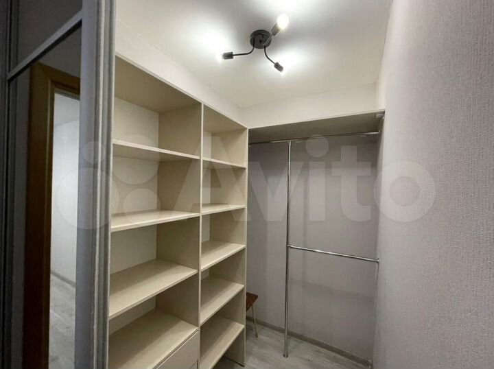2-к. квартира, 45 м², 1/5 эт.