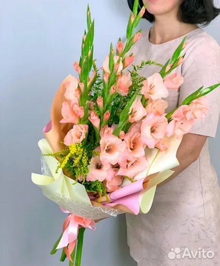 Букет из гладиолусов