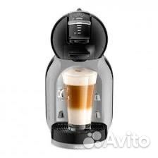 Черно-серая nescafe Dolce Gusto кофемашина