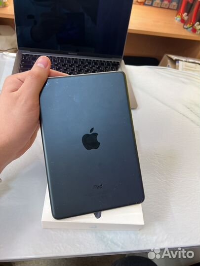 iPad mini 64gb wifi