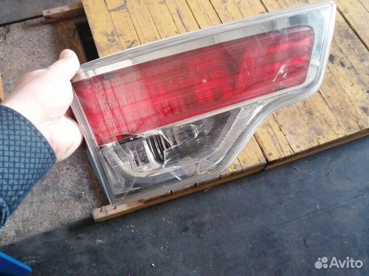 Highlander 3 U50 задние фонари