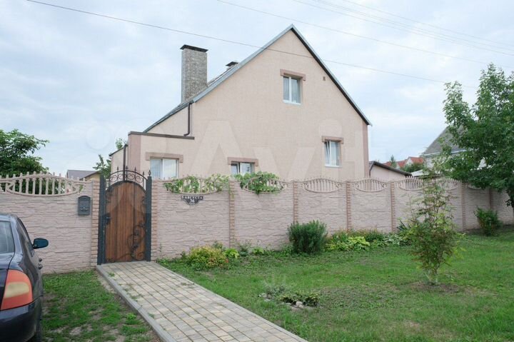 Дом 183 м² на участке 13 сот.