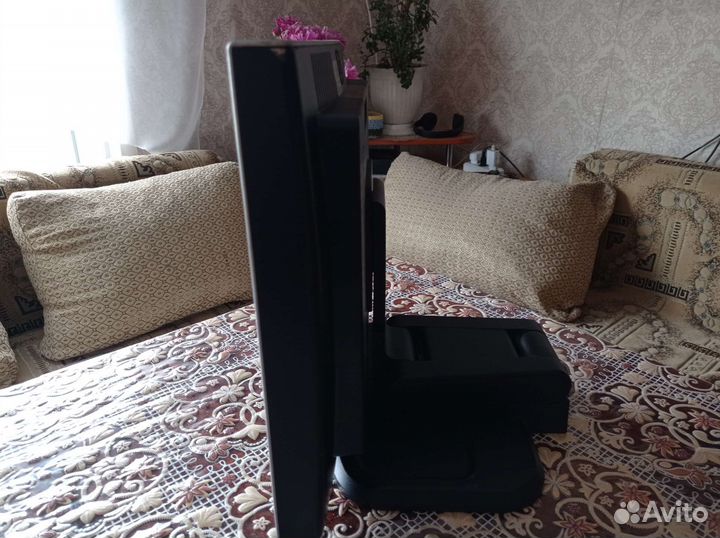 Монитор hp