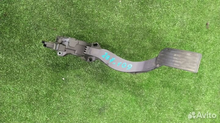 Педаль газа Peugeot 207 EP6 2008