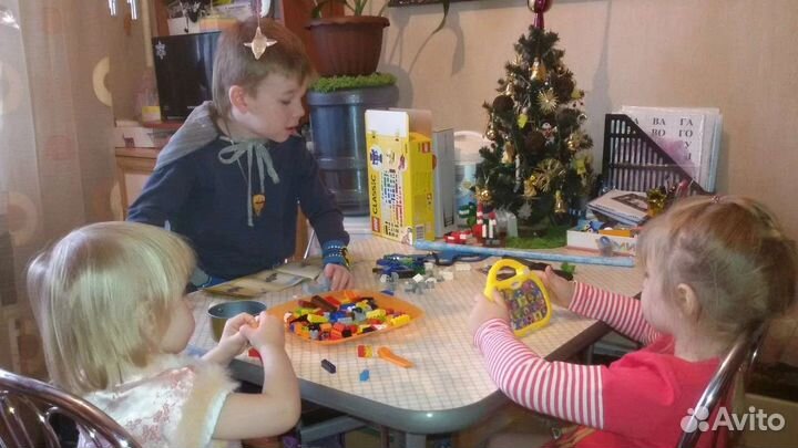 Две ёлки исполняющие желания (искуственные)