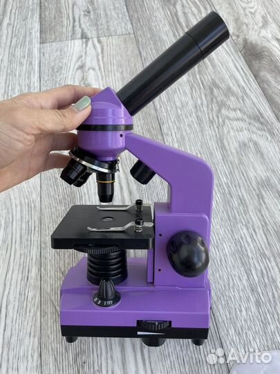 Микроскоп Levenhuk