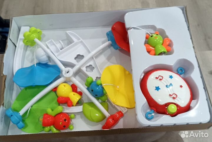 Музыкальная карусель на кроватку