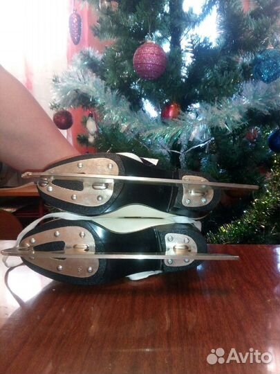 Коньки фигурные, хоккейные