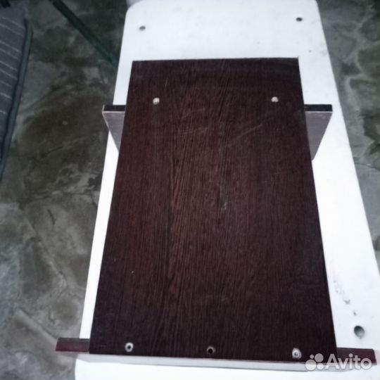 Полка настенная бу