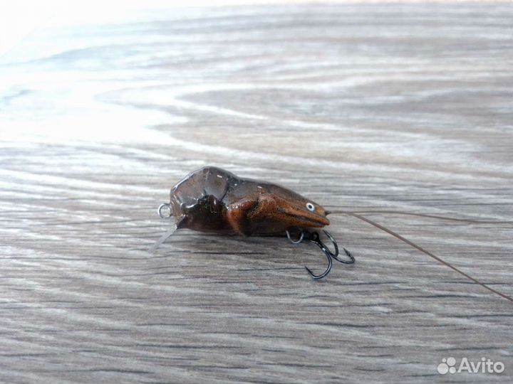 Воблер Beetlehopper Wikus кренк на голавля