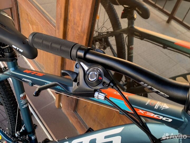 Горный алюминевый велосипед размер 29:27.5